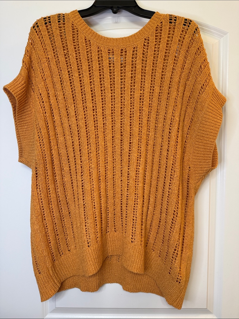 EUC Calvin Klein Knitted Vest